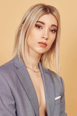 Photo of Rebeca Stones from the Latest Netflix gallery