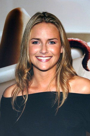 Tania Saulnier photo