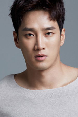 Ahn Bo-hyun photo
