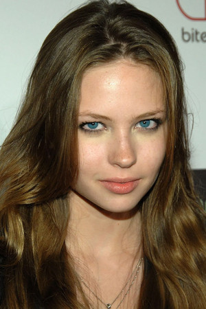 Daveigh Chase photo