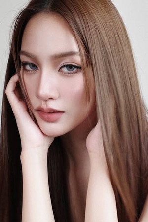 Phinyanech Aungsuwan photo