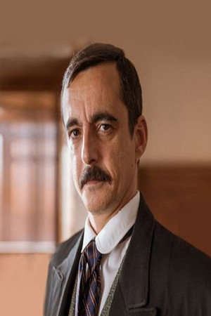 Photo of Jorge Basanta from the Latest Netflix gallery