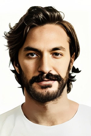 Photo of Sarp Can Köroğlu from the Latest Netflix gallery