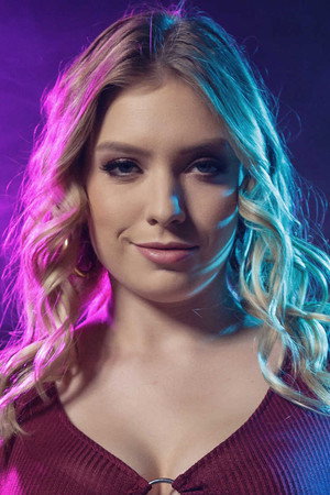 Photo of Giselle Palmer from the Latest Netflix gallery