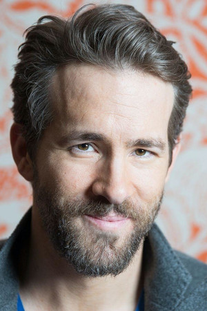Ryan Reynolds photo