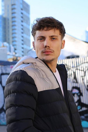Photo of Elliott Eason from the Latest Netflix gallery
