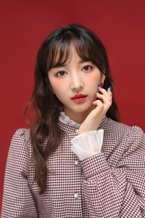 Photo of Yoon Ra-young from the Latest Netflix gallery