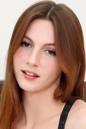 Photo of Amanda Riley from the Latest Netflix gallery