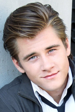 Luke Benward photo