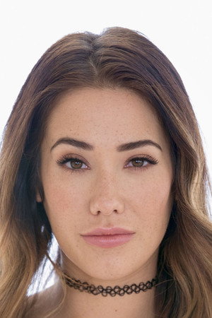 Photo of Eva Lovia from the Latest Netflix gallery
