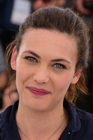 Photo of Aomi Muyock from the Latest Netflix gallery