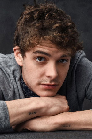 Photo of Israel Broussard from the Latest Netflix gallery