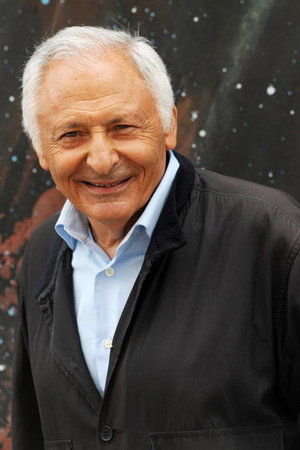 Photo of Giulio Rapetti from the Latest Netflix gallery