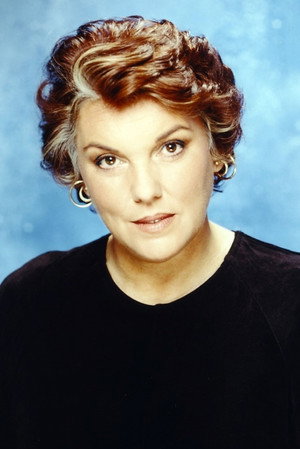 Tyne Daly photo