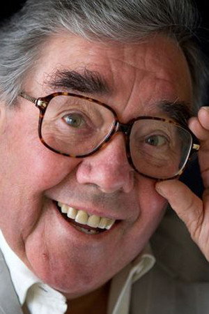 Photo of Ronnie Corbett from the Latest Netflix gallery