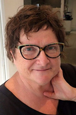 Photo of Manon Gauthier from the Latest Netflix gallery