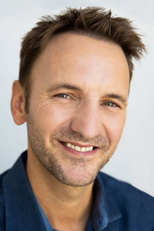 Photo of Michael Wolfe from the Latest Netflix gallery