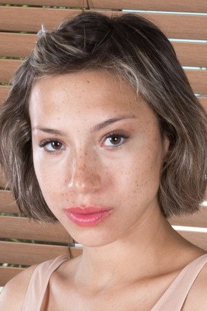 Photo of Amber Faye from the Latest Netflix gallery