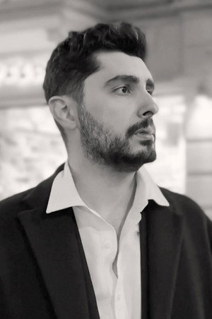 Photo of Deniz Zahmetsiz from the Latest Netflix gallery