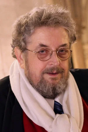 Photo of Peter Kern from the Latest Netflix gallery