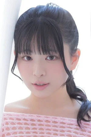 Photo of Anna Hanayagi from the Latest Netflix gallery