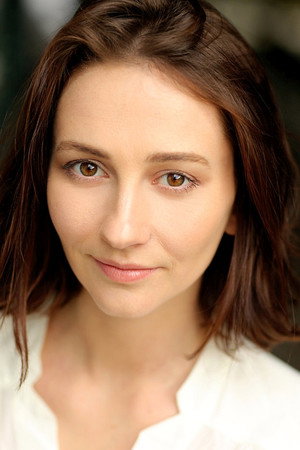 Photo of Lizzie Stanton from the Latest Netflix gallery