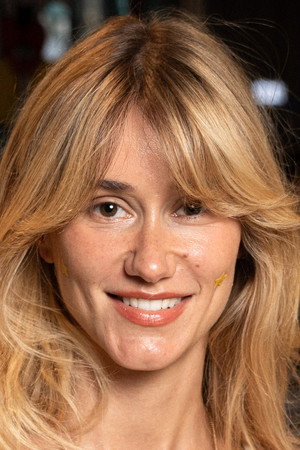 Photo of Alice Moitié from the Latest Netflix gallery