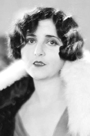 Photo of Beverly Bayne from the Latest Netflix gallery