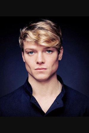 Tom Rhys Harries photo