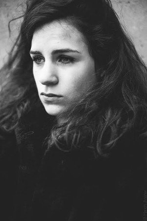 Photo of Salomé Da Souza from the Latest Netflix gallery