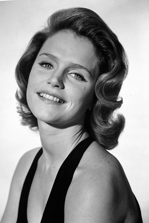 Lee Remick photo
