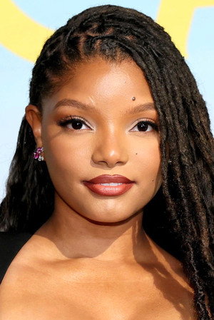 Photo of Halle Bailey from the Latest Netflix gallery
