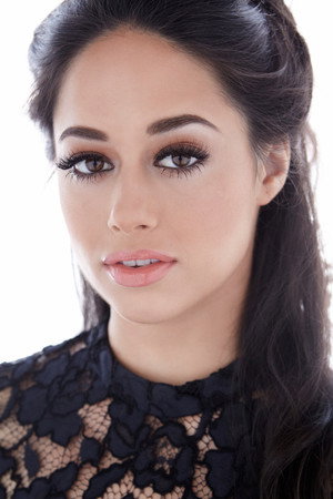 Jeanine Mason photo