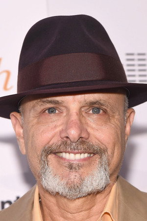 Joe Pantoliano photo