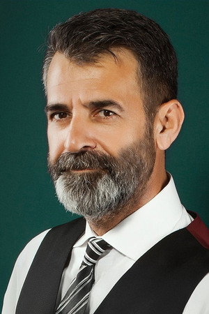 Photo of Hüseyin Turan from the Latest Netflix gallery