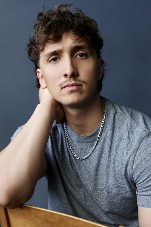 Photo of Austin Lindsay from the Latest Netflix gallery