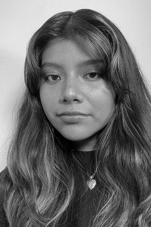 Photo of Noemi Vargas from the Latest Netflix gallery