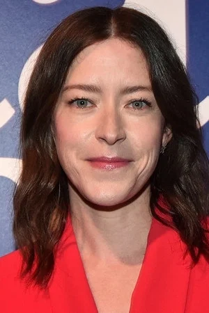 Photo of Julia Hart from the Latest Netflix gallery