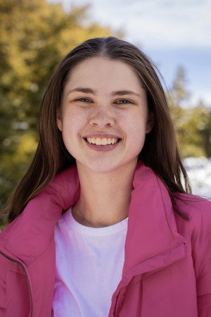Photo of Eliana Henry from the Latest Netflix gallery