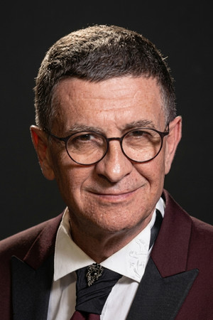 Cengiz Küçükayvaz photo