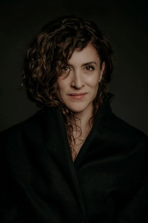 Vishka Asayesh photo