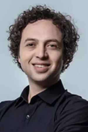 Photo of Yasin Çam from the Latest Netflix gallery