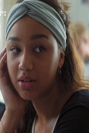 Zoë Love Smith photo