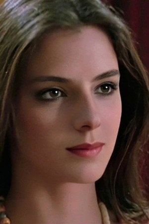 Photo of Lola Forner from the Latest Netflix gallery