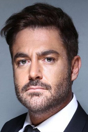Photo of Mohammad Reza Golzar from the Latest Netflix gallery