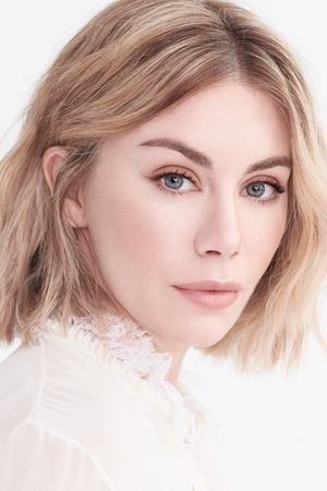 Jennifer Holland photo