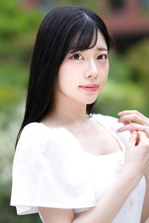 Photo of Karin Isobe from the Latest Netflix gallery