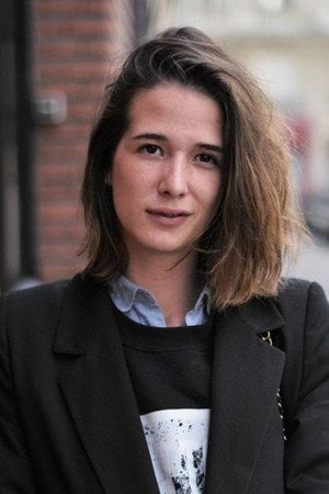 Photo of Léa Frédeval from the Latest Netflix gallery