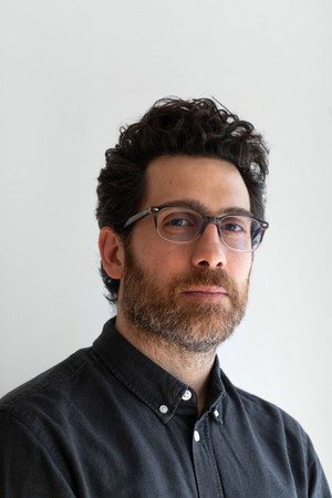 Photo of Fernando Salem from the Latest Netflix gallery