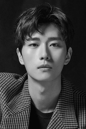 Photo of Park Yeon-woo from the Latest Netflix gallery